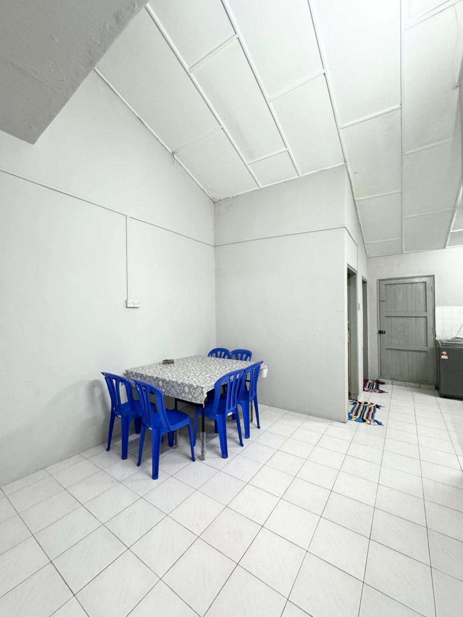 Bed's Holiday home Kluang
